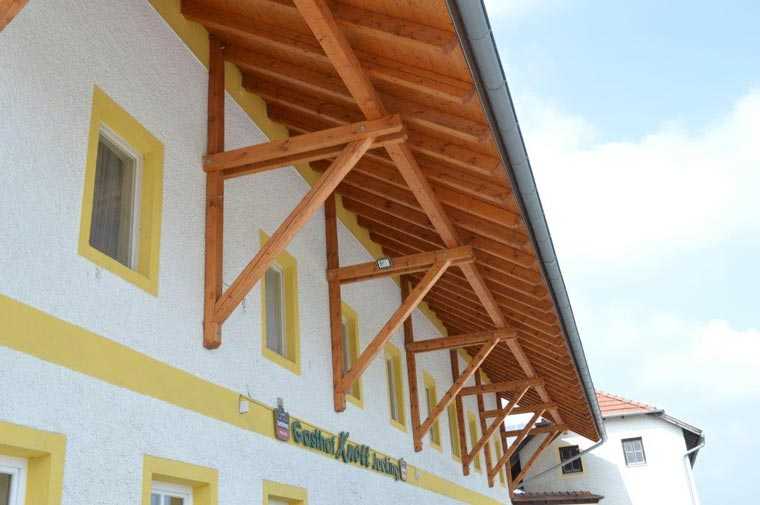 Sanierungsarbeiten an Gasthaus